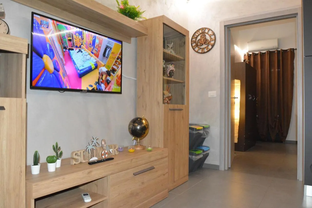 Aitho Apartment 45 Catania 0*,